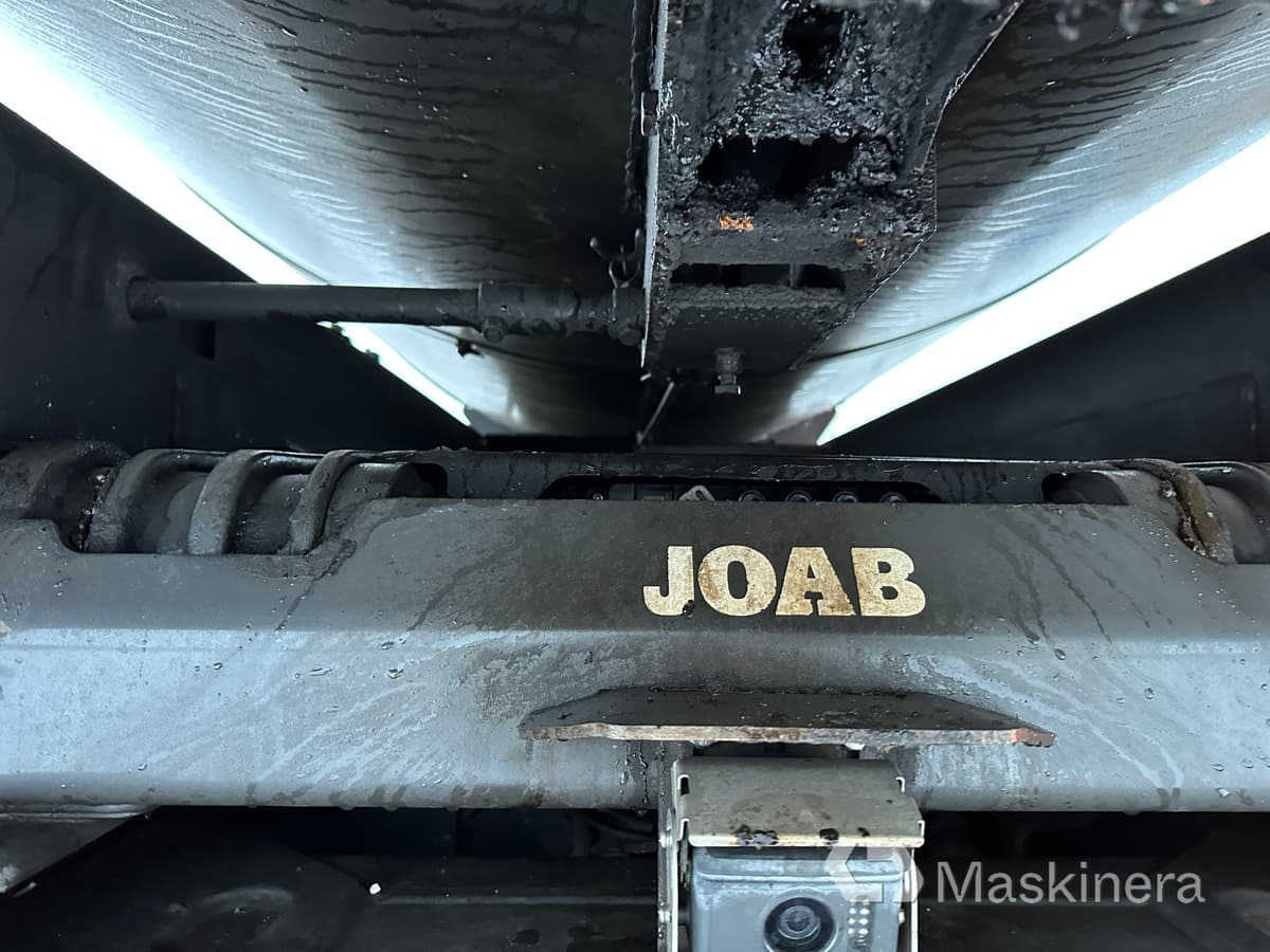 Hook lift truck Lastväxlare Volvo FH med sprider & flak