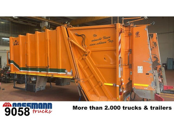 Hook lift truck  M21X2C mit Zöller Schüttung