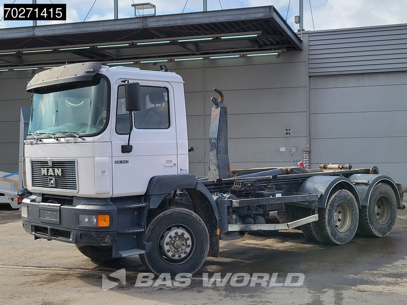 Hook lift truck MAN 26.343 DFC 6X4 Steelsuspension Manual Euro 2