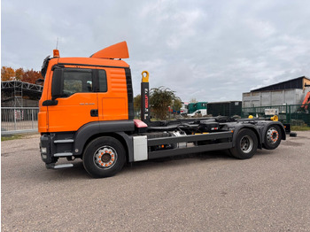 Hook lift truck  MAN 26.440 6X2 Multilift Abroller