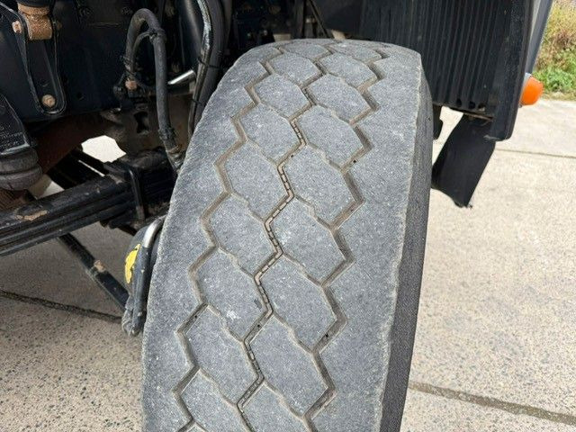 Hook lift truck MAN 26-480. 6x6. Klima.