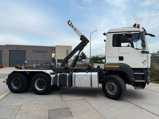 Hook lift truck MAN 26-480. 6x6. Klima.