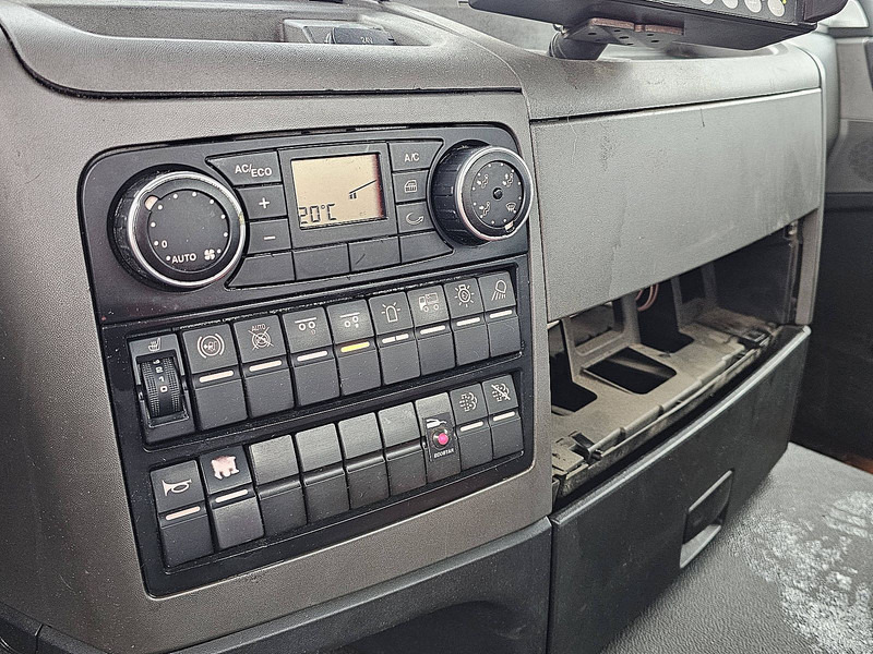 Hook lift truck MAN 35.440 TGS