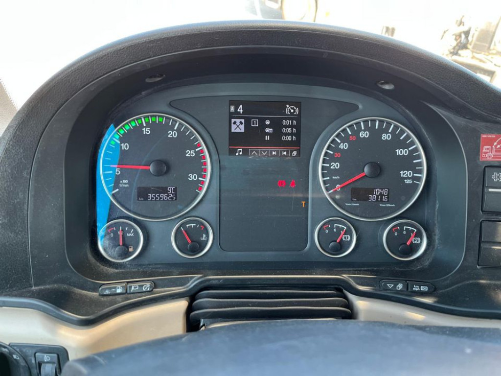 Hook lift truck MAN MAN TG-S Abrollkipper 26.420/6x2