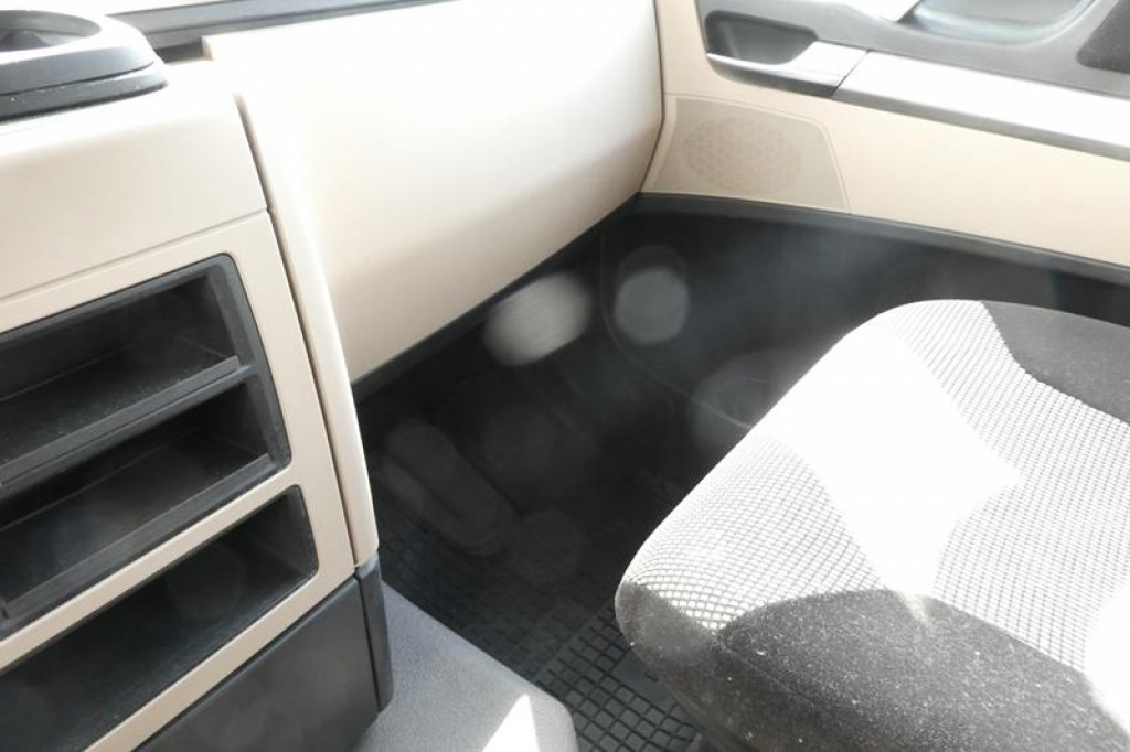 Hook lift truck MAN MAN TG-S Abrollkipper 26.420/6x2