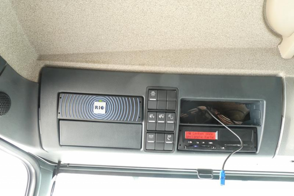 Hook lift truck MAN MAN TG-S Abrollkipper 26.420/6x2