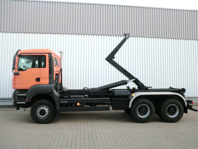 Hook lift truck MAN TGA 26.310 6X6 BB TGA 26.310 6X6 BB Tempomat/NSW