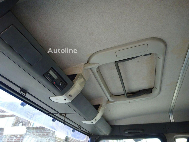 Hook lift truck MAN TGA 26.310 6x4 Hook lift