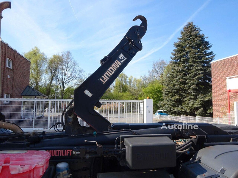 Hook lift truck MAN TGA 26.310 6x4 Hook lift