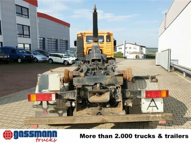 Hook lift truck MAN TGA 26.363 FDC 6x4 BB