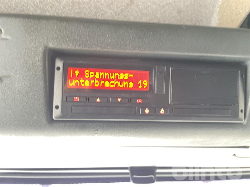 Hook lift truck MAN TGA 26.430 (2007)