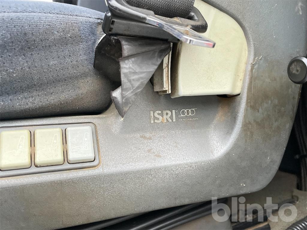 Hook lift truck MAN TGA 26.430 (2007)