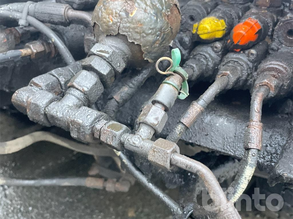 Hook lift truck MAN TGA 26.430 (2007)