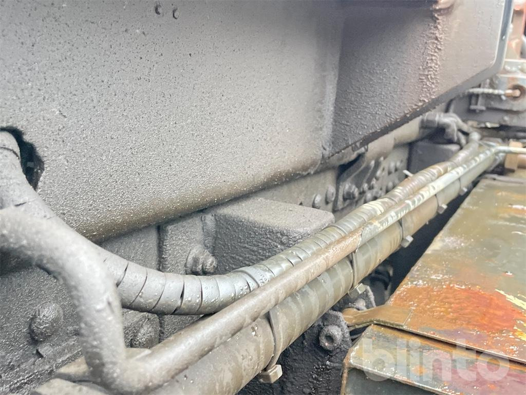 Hook lift truck MAN TGA 26.430 (2007)