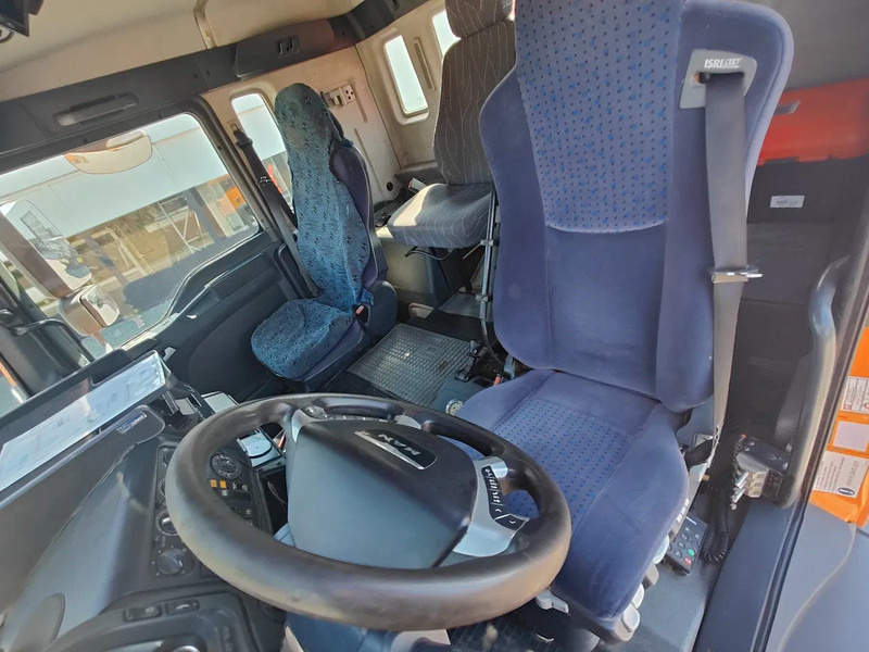 Hook lift truck MAN TGA 28.310 Container / Fassi F130