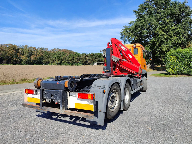 Hook lift truck MAN TGA 28.310 Container / Fassi F130