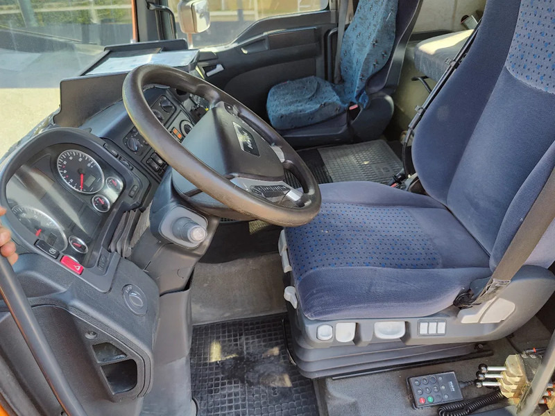 Hook lift truck MAN TGA 28.310 Container / Fassi F130