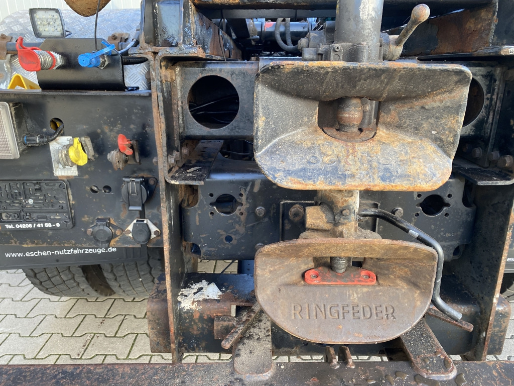 Hook lift truck MAN TGA 33.390 6x6 BB