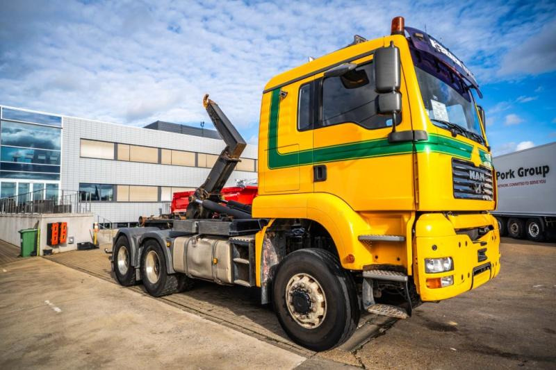 Hook lift truck MAN TGA 33.430 BL