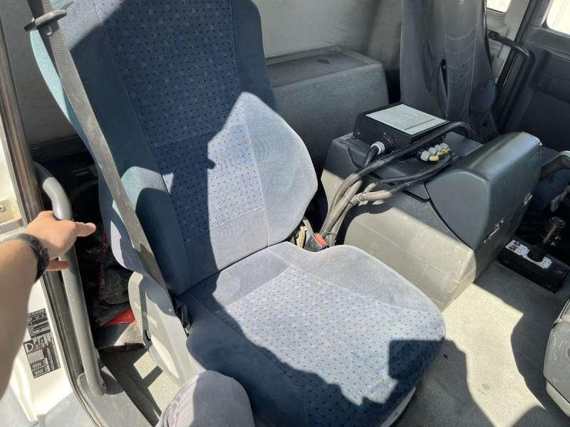 Hook lift truck MAN TGA 35.440 8X4