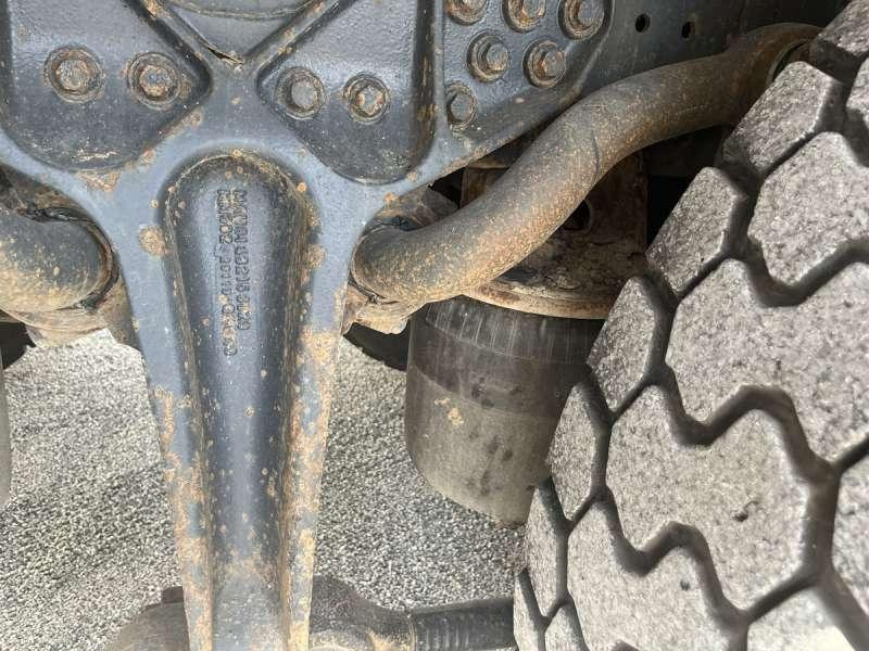 Hook lift truck MAN TGA 35.440 8X4