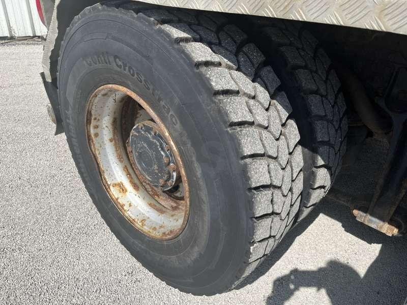 Hook lift truck MAN TGA 35.440 8X4