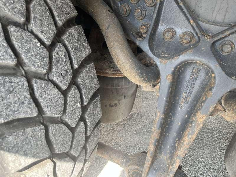 Hook lift truck MAN TGA 35.440 8X4