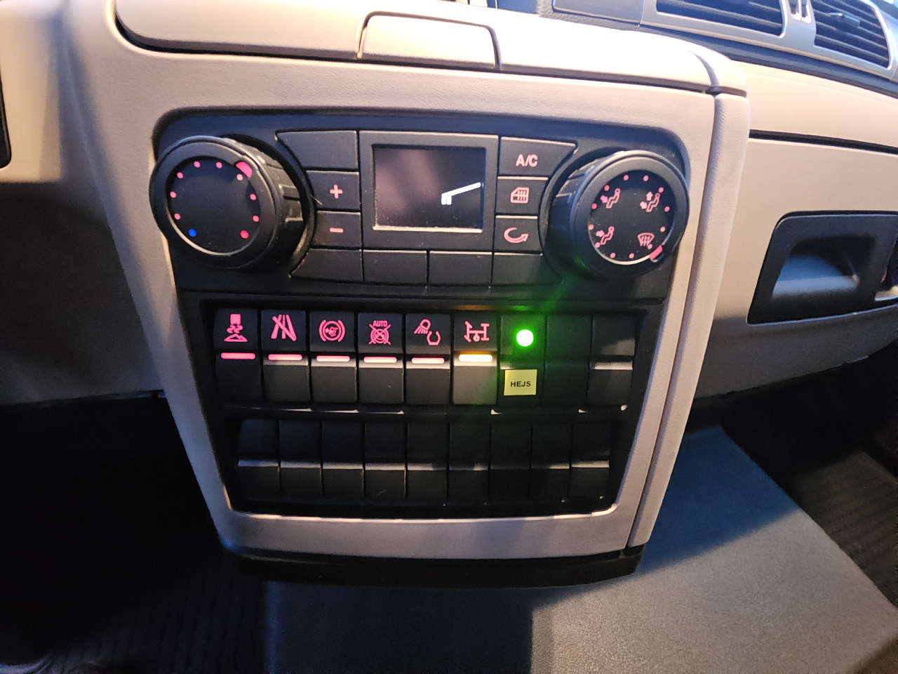 Hook lift truck MAN TGL 12.190 BL