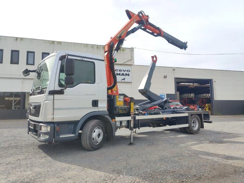 Hook lift truck MAN TGL 12.250 Containersysteem met kraan Palfinger PK9001 + Remote