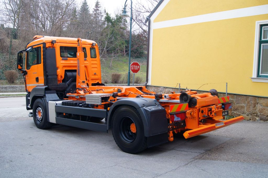 Hook lift truck MAN TGS 18.320 BL 4x2/HYVALIFT/Euro5EEV/Winterdienst