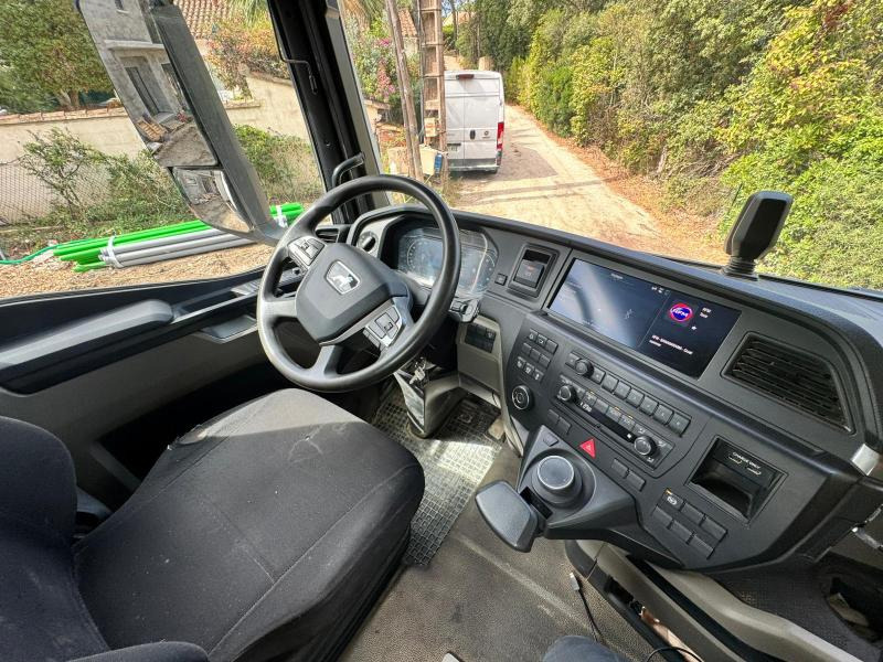 Hook lift truck MAN TGS 18.360. 4X4