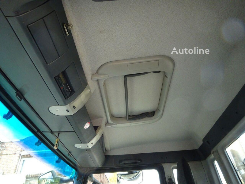 Hook lift truck MAN TGS 26.320 - Hook lift truck