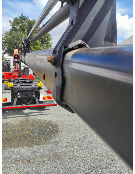 Hook lift truck MAN TGS 26.420 Container / Palfinger PK18002