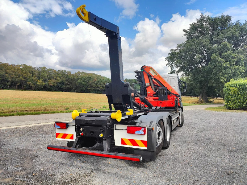 Hook lift truck MAN TGS 26.420 Container / Palfinger PK18002