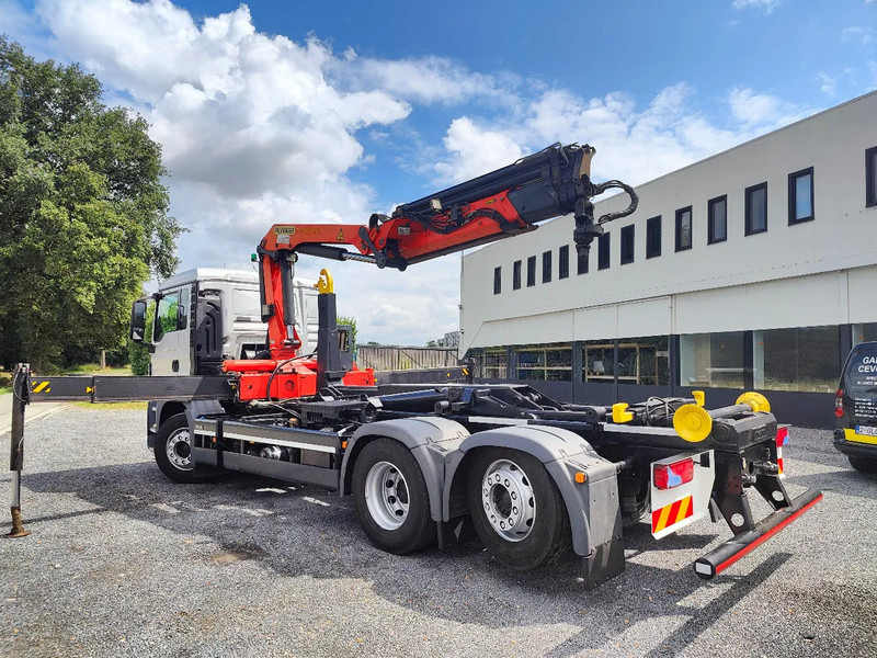 Hook lift truck MAN TGS 26.420 Container / Palfinger PK18002