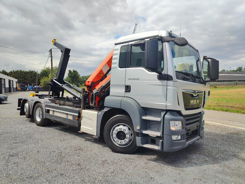 Hook lift truck MAN TGS 26.420 Container / Palfinger PK18002
