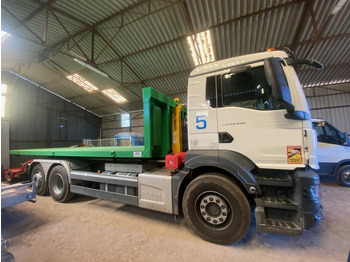 Hook lift truck MAN TGS 26.440