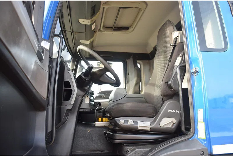 Hook lift truck MAN TGS 26.440