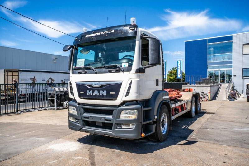 Hook lift truck MAN TGS 26.440 BL - AJK