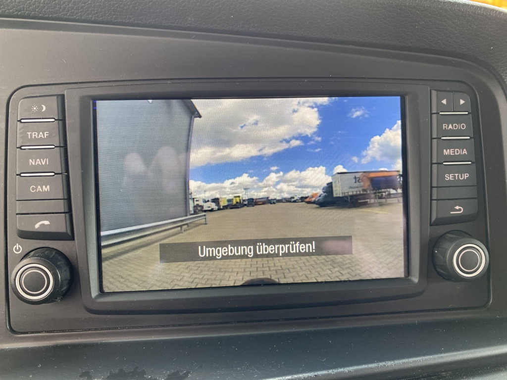 Hook lift truck MAN TGS 26.460 6x2-4 BL