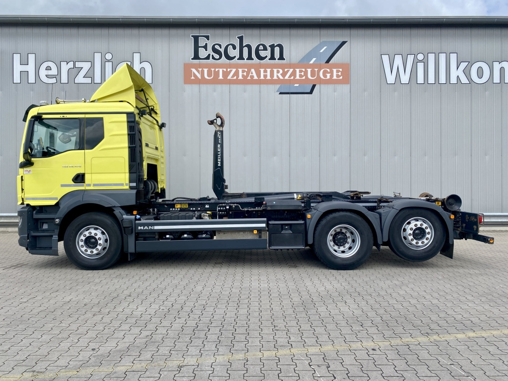 Hook lift truck MAN TGS 26.470 6x2-4 BL