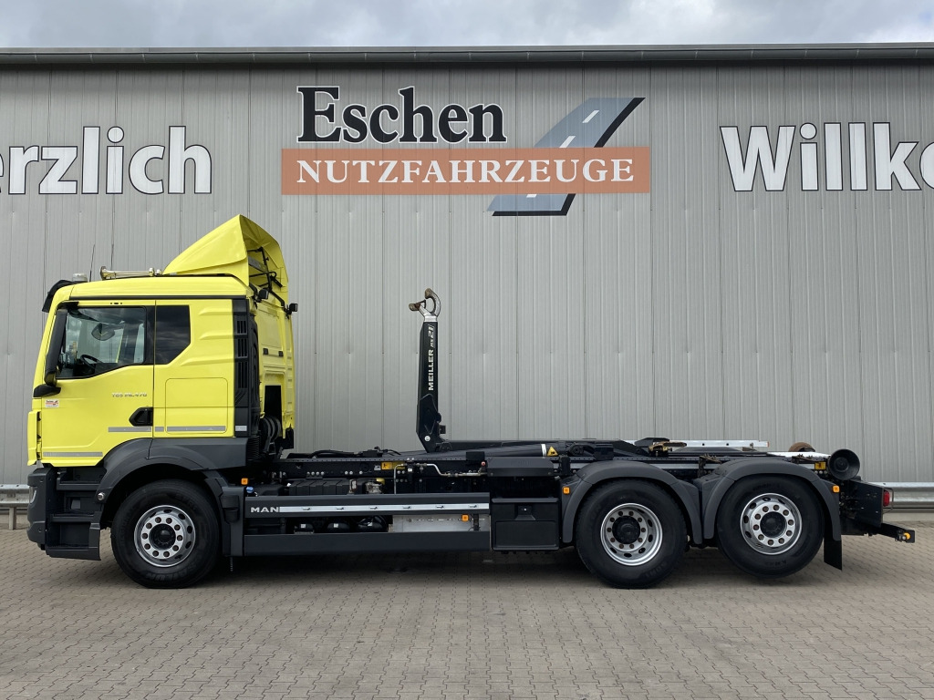 Hook lift truck MAN TGS 26.470 6x2-4 BL