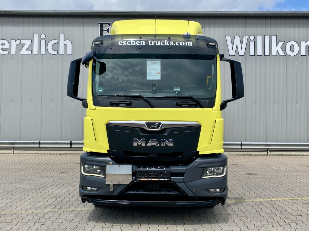 Hook lift truck MAN TGS 26.470 6x2-4 BL