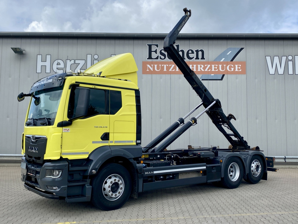 Hook lift truck MAN TGS 26.470 6x2-4 BL