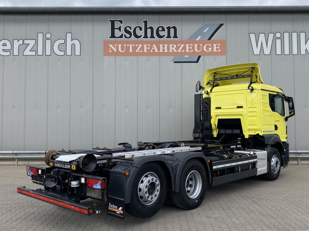 Hook lift truck MAN TGS 26.470 6x2-4 BL