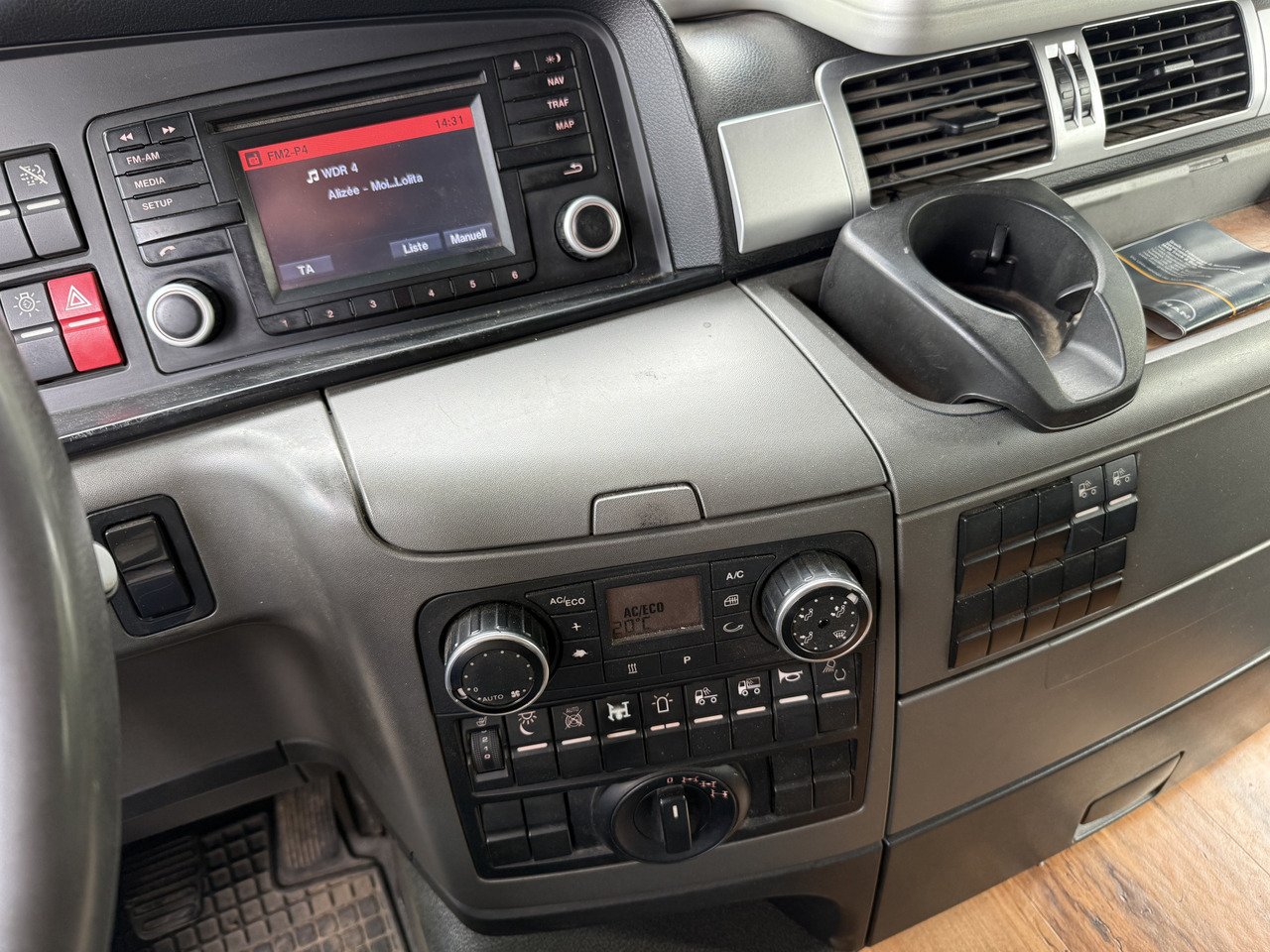 Hook lift truck MAN TGS 26.480 6X6H Haken