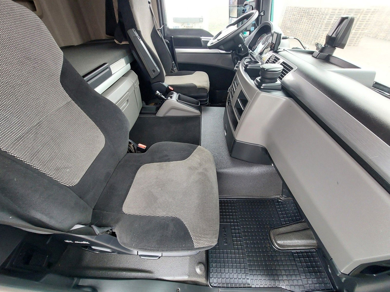 Hook lift truck MAN TGS 26.510 XLX BL 6x4