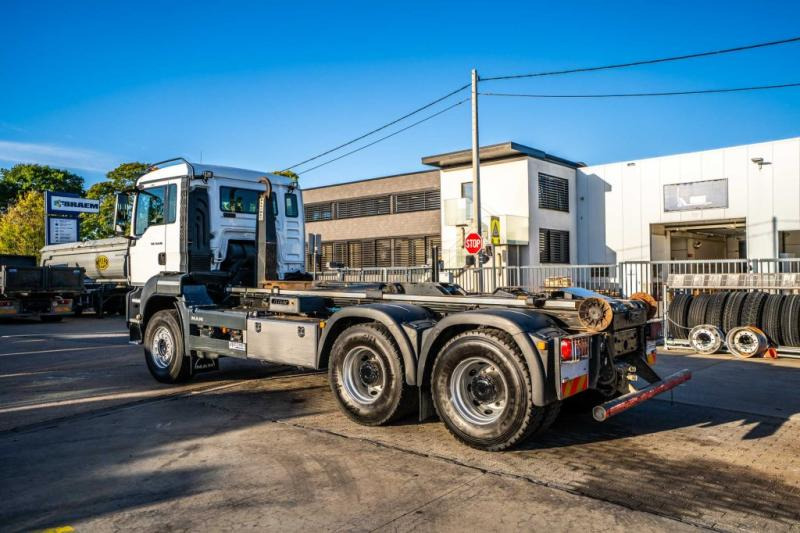 Hook lift truck MAN TGS 33.430 BL