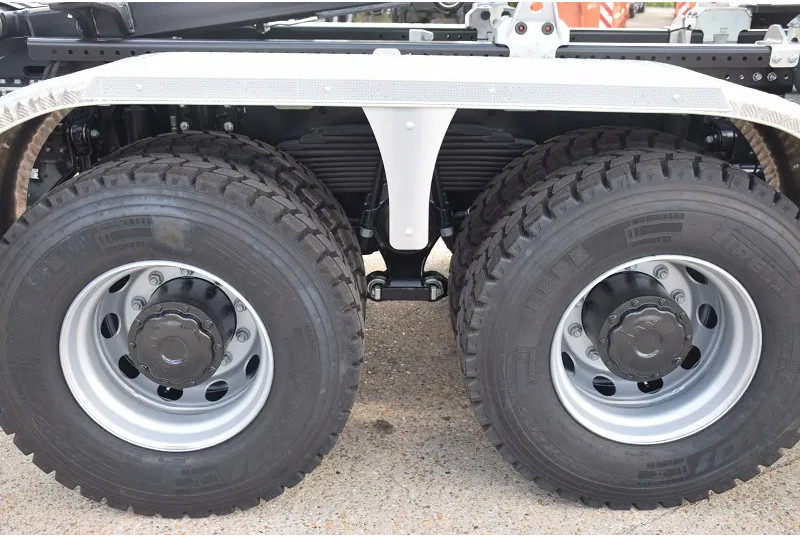 Hook lift truck MAN TGS 33.440