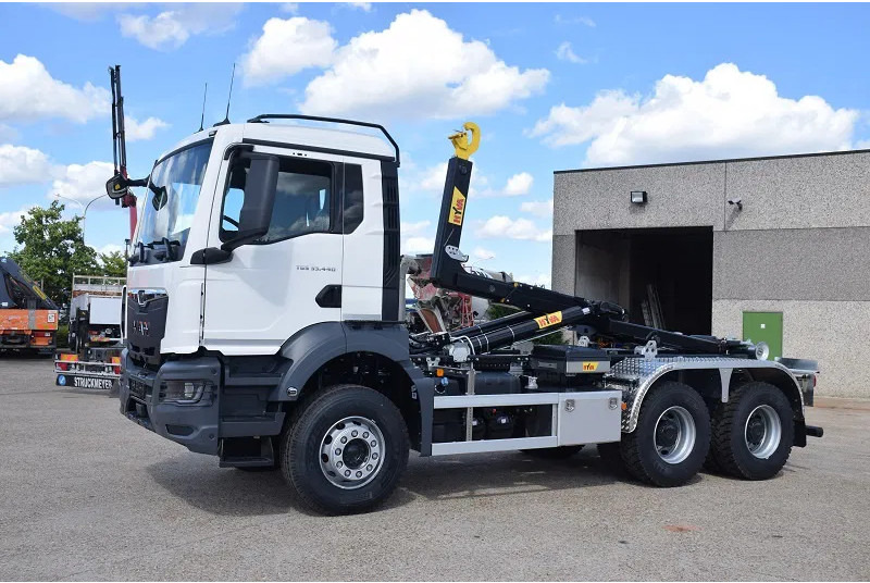 Hook lift truck MAN TGS 33.440